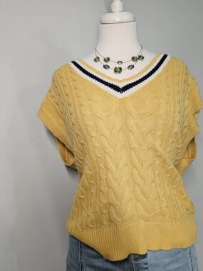 Wild Fable Knit Crop Top Vest